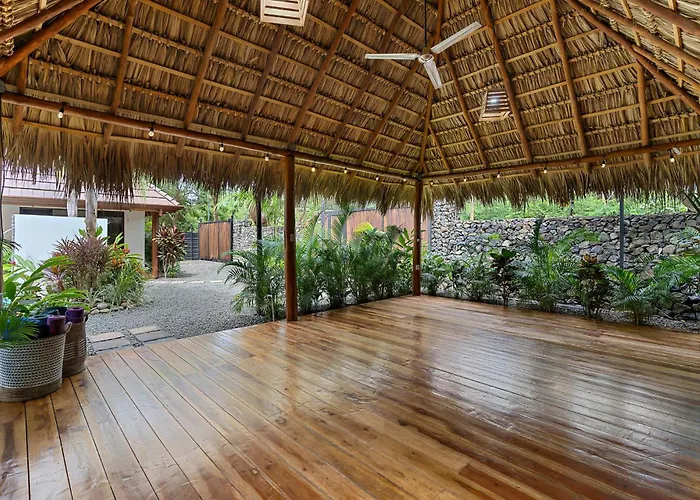 Ave Del Paraíso Bed and breakfast Playa Avellana